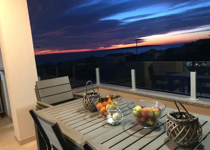 Sunset * Mandre