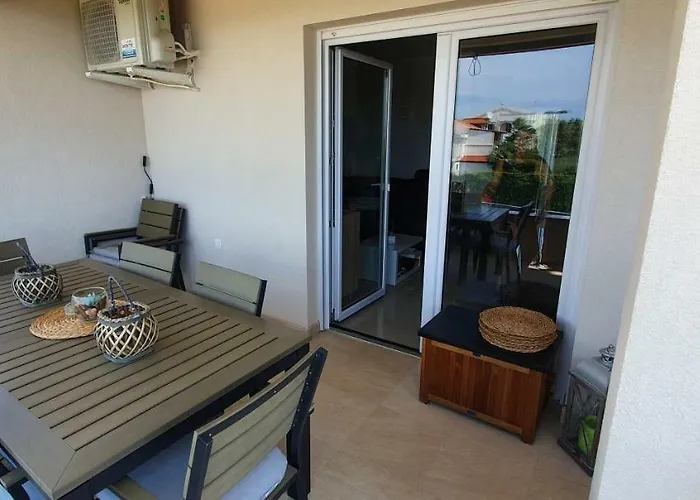 Sunset Apartment Mandre